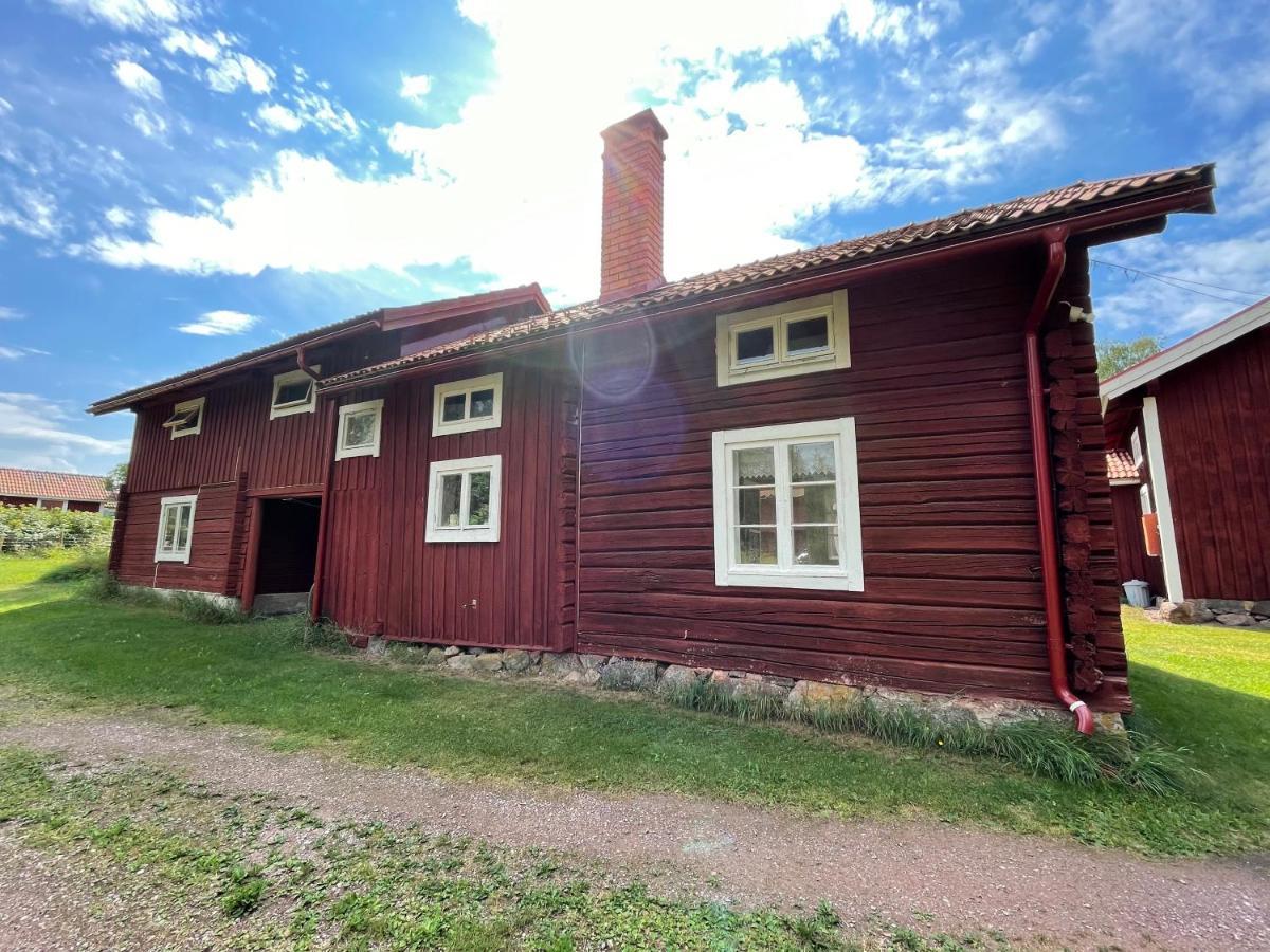 Dalastuga Med Tillgang Till Badplats เลกซันด์ ภายนอก รูปภาพ